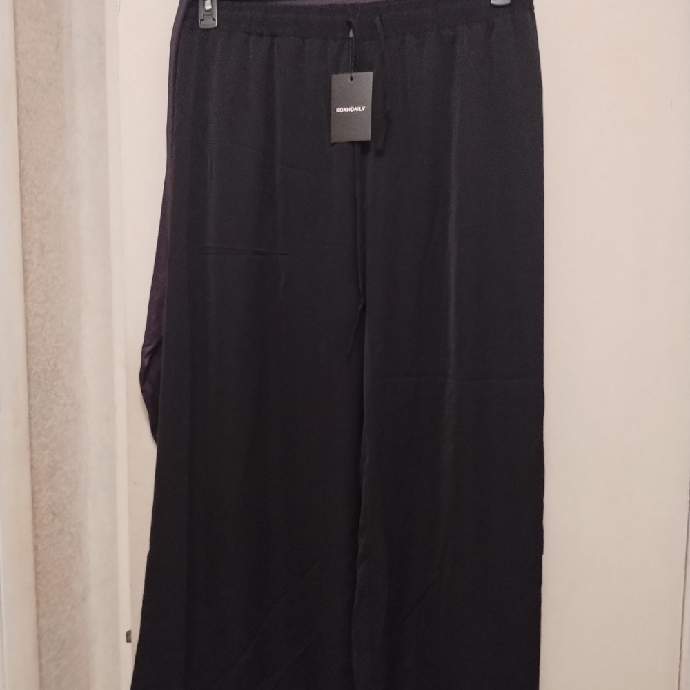 Too and pant - Picture 5 of 16